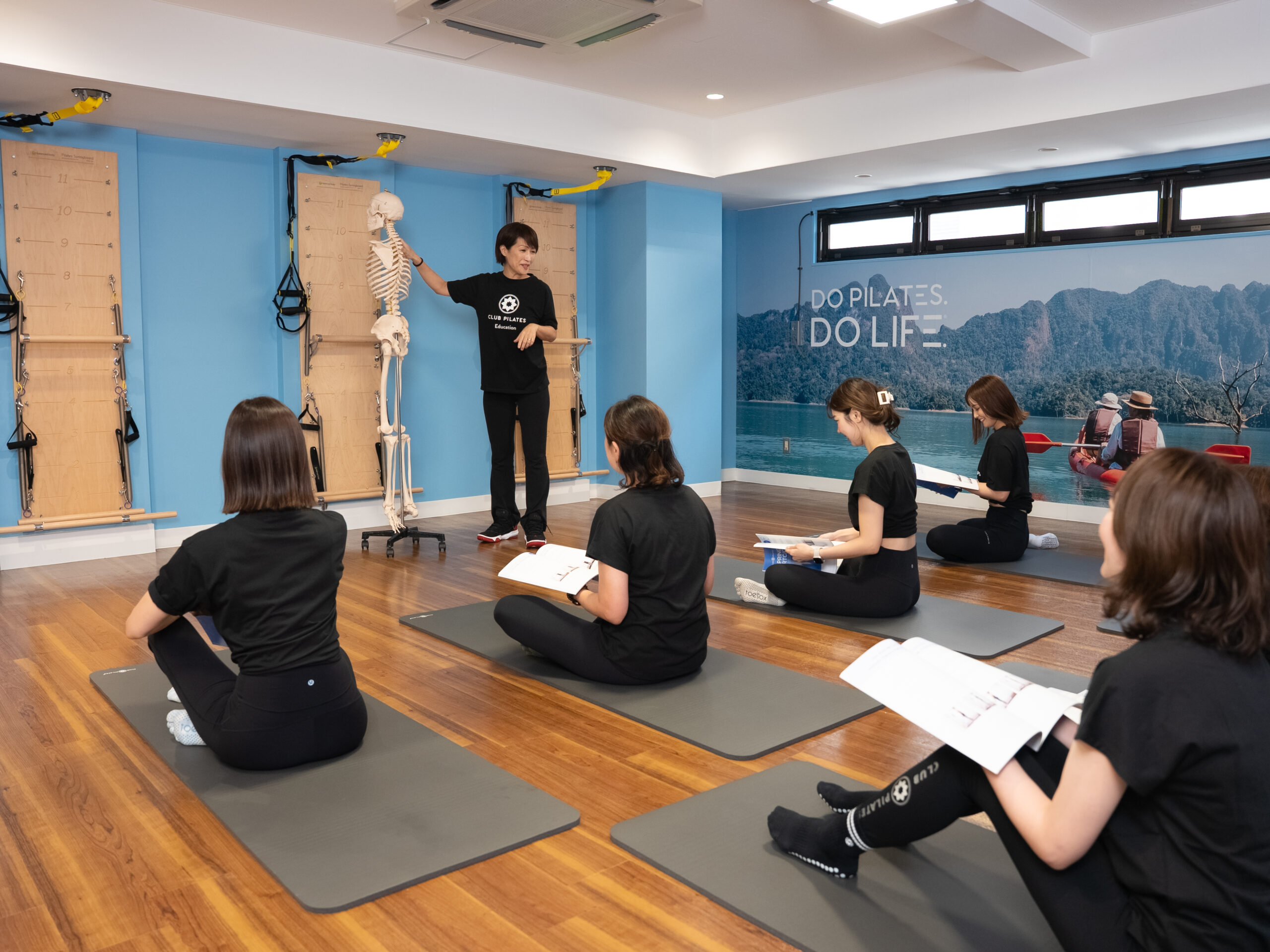 CLUB PILATES｜Teacher Training