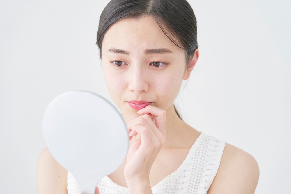 顔がたるみやすくなる原因とピラティスの効果